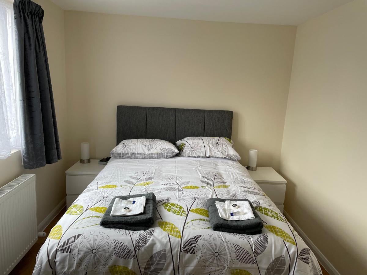 Kensal Lodge Guest House Londra Esterno foto