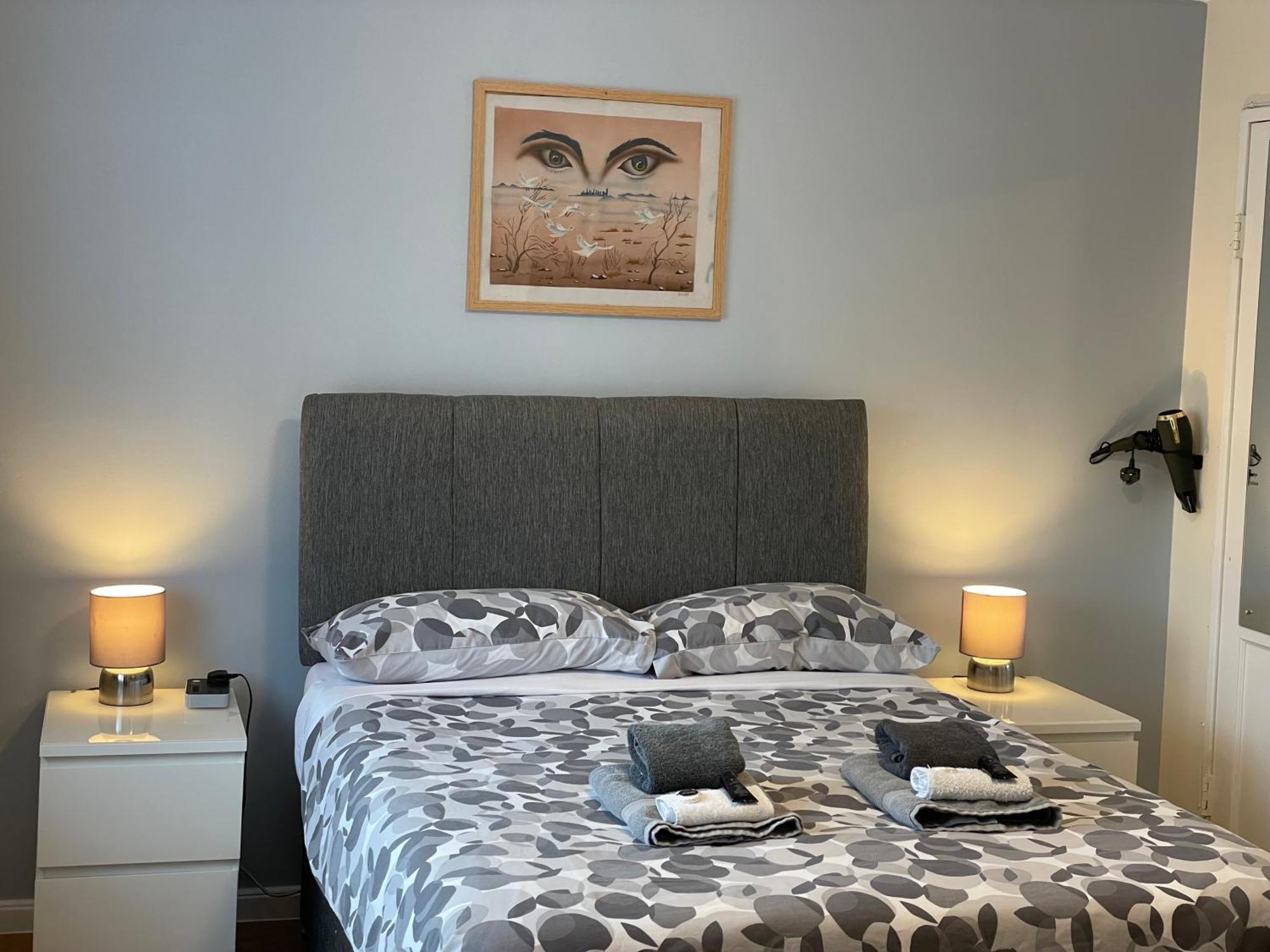 Kensal Lodge Guest House Londra Esterno foto