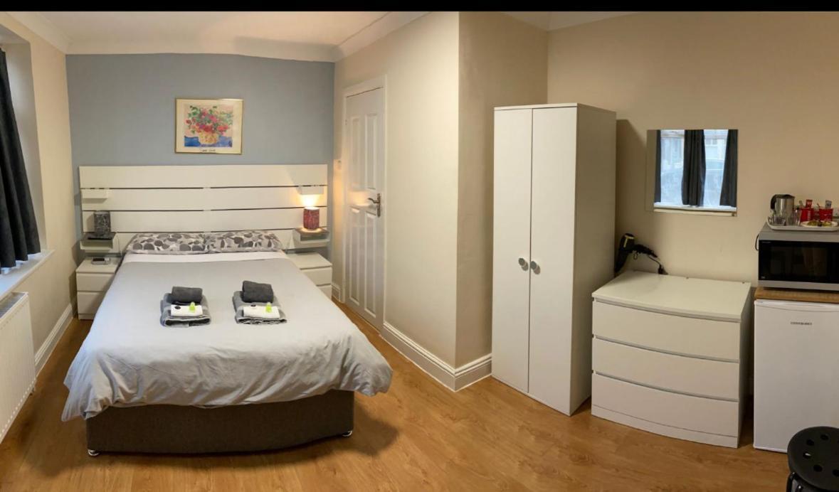 Kensal Lodge Guest House Londra Esterno foto