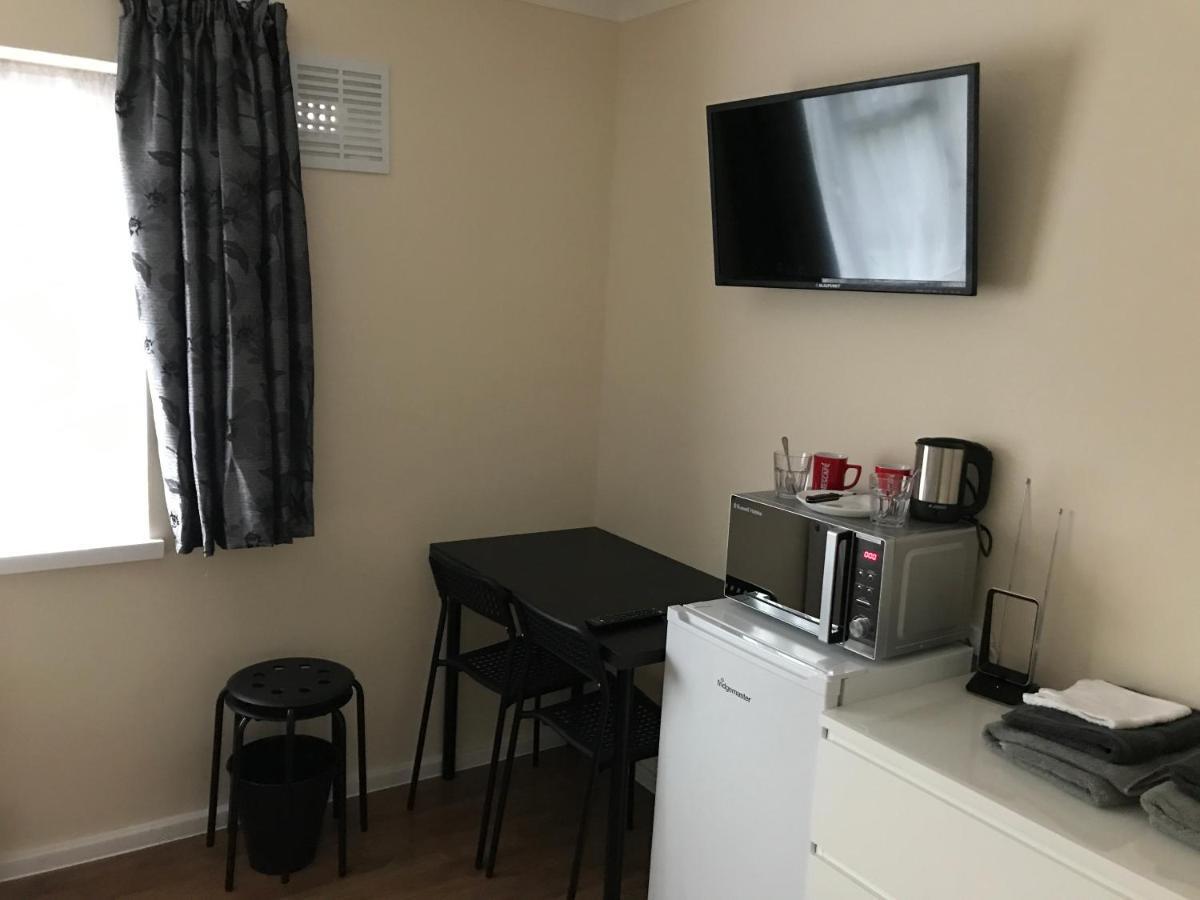 Kensal Lodge Guest House Londra Esterno foto